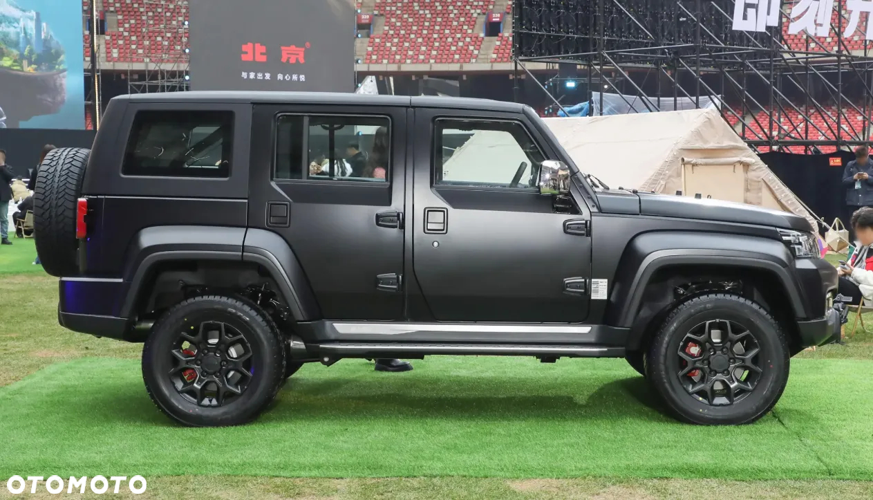 Baic BJ40 - 8