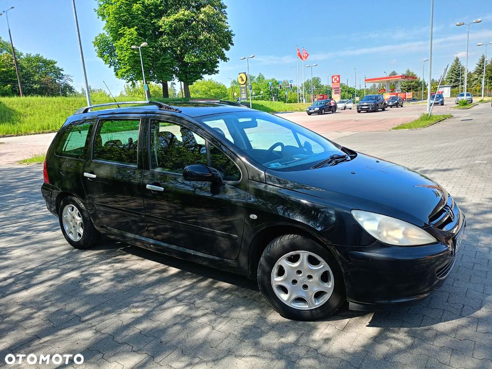 Peugeot 307 2.0 - 15