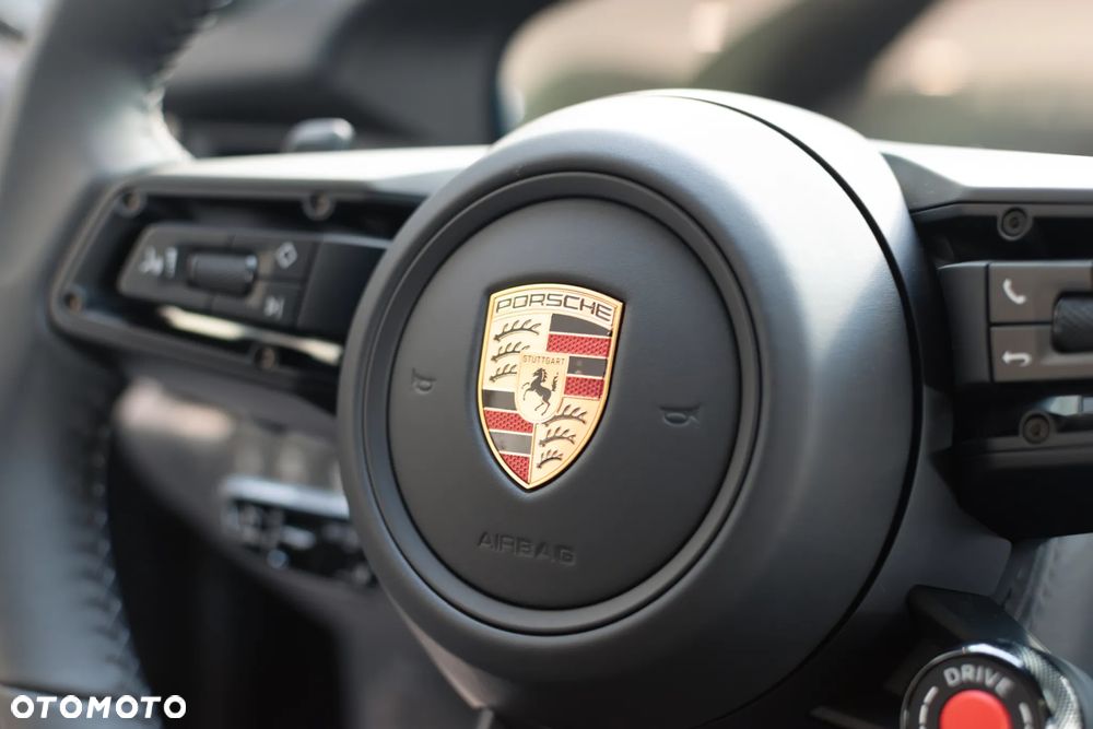 Porsche 911 Carrera S - 23