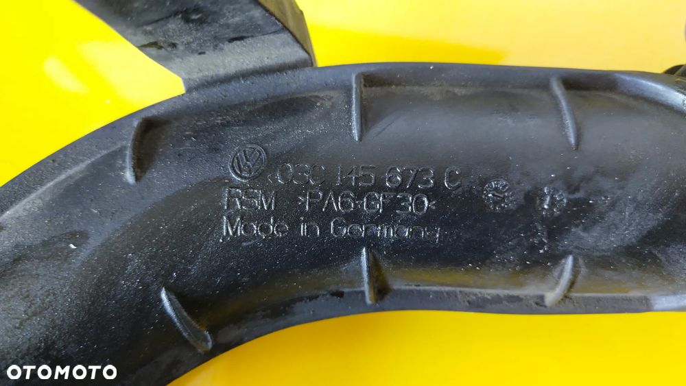 Volkswagen OE 03C145673C rura intercoolera - 2