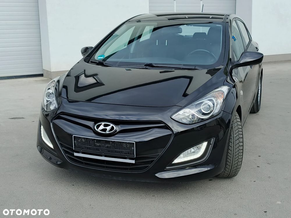 Hyundai i30 i30cw 1.4 Fifa World Cup Edition - 11