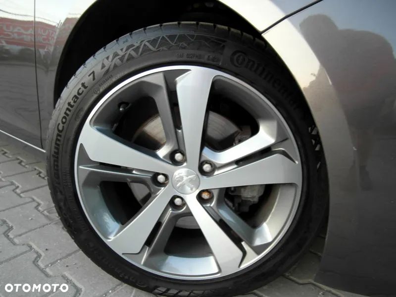 Peugeot 308 SW HDi FAP 150 Allure - 20