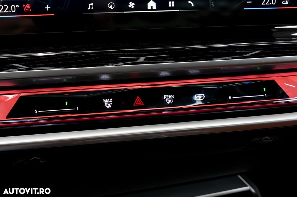 BMW Seria 7 740d xDrive MHEV - 35