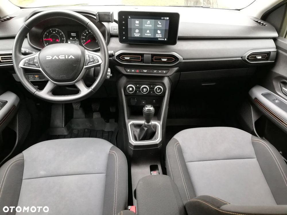 Dacia Jogger 1.0 TCe Expression 7os - 25