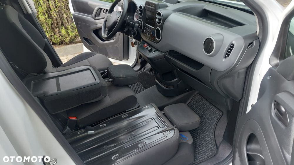 Peugeot PARTNER - 13