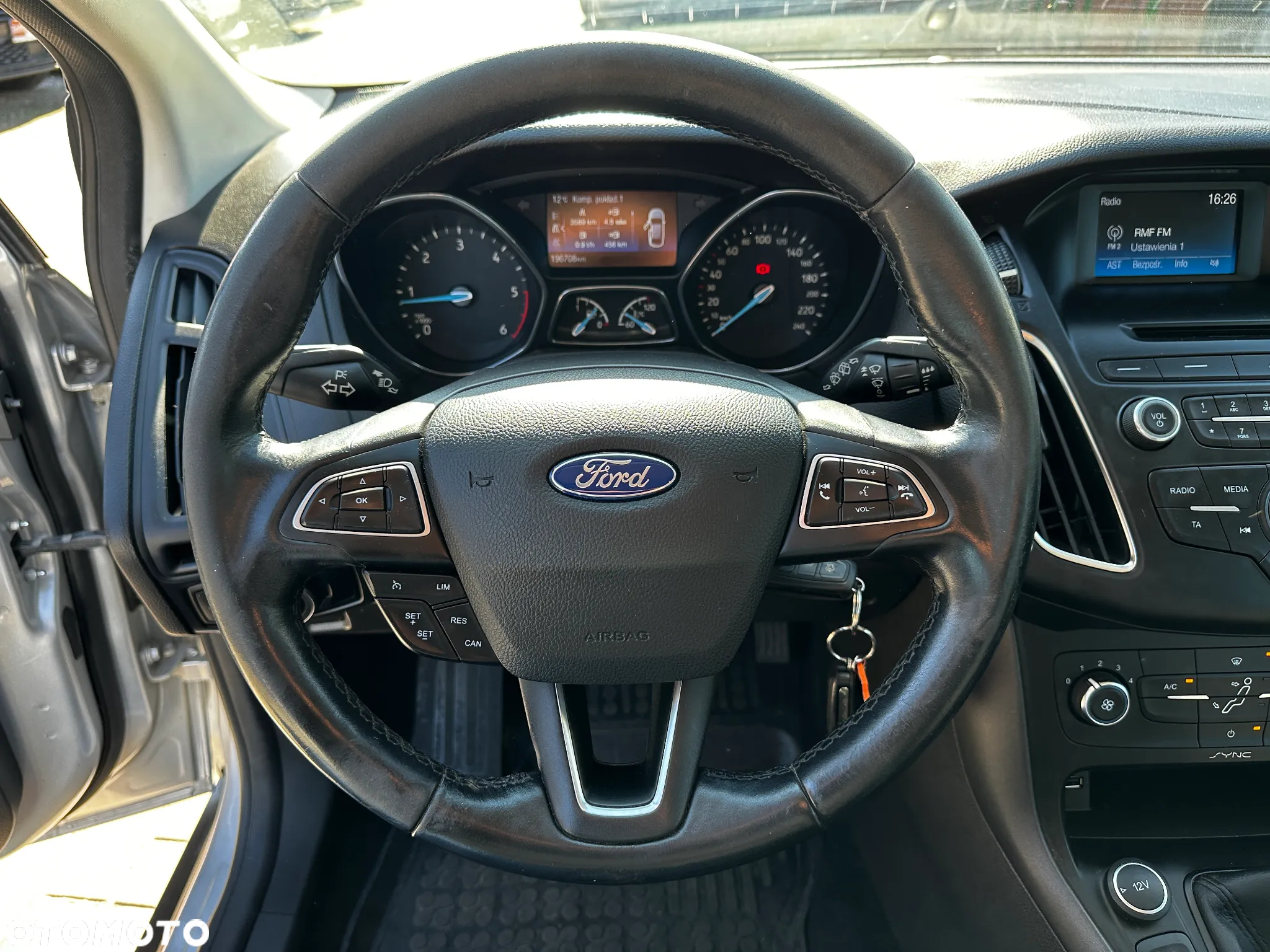 Ford Focus - 8