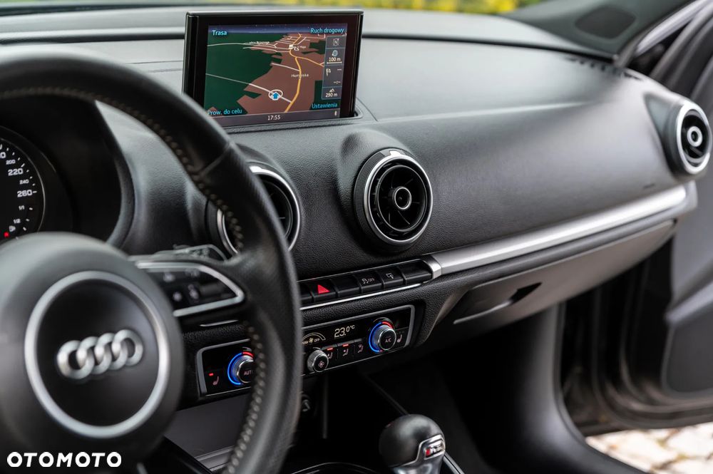 Audi A3 Sportback - 32