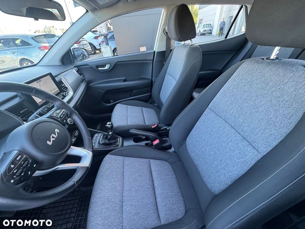 Kia Stonic 1.2 M - 10