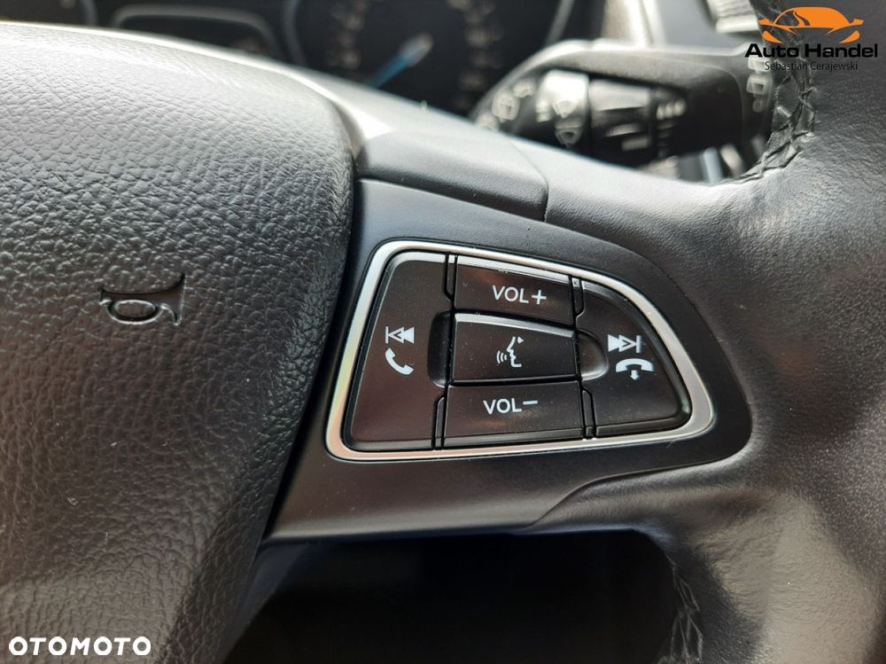Ford Focus 1.5 EcoBoost STart-Stopp-System TITANIUM - 19