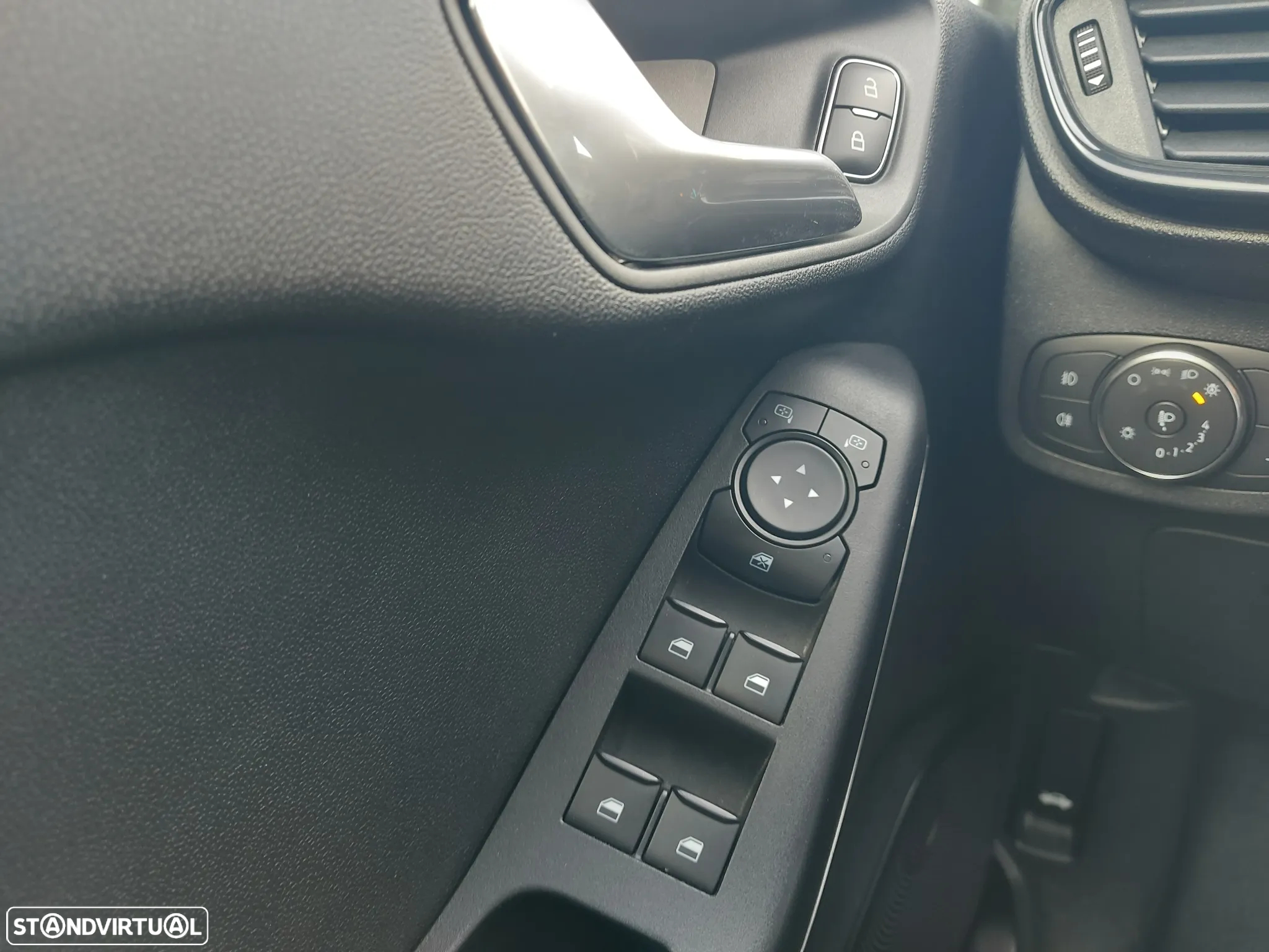 Ford Fiesta 1.0 EcoBoost ST-Line - 21