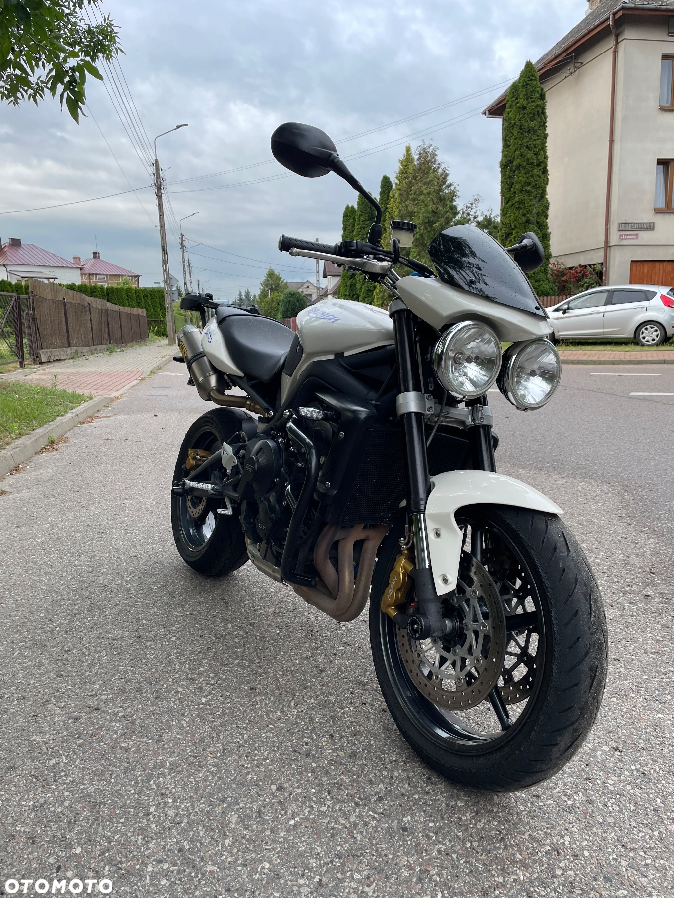 Triumph Street Triple - 2