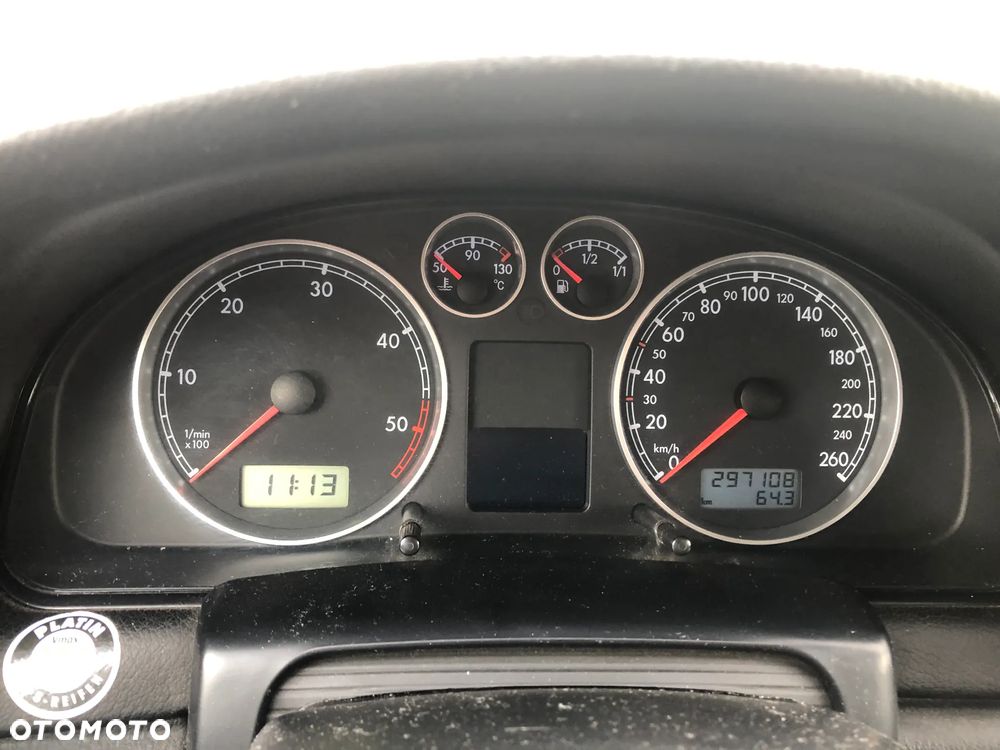 Volkswagen Passat 1.9 TDI Comfortline - 9