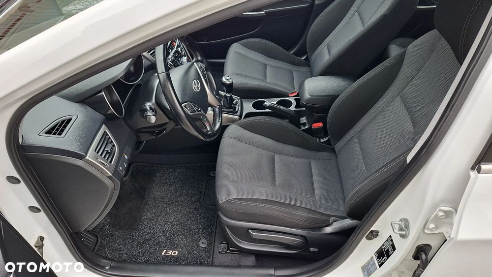 Hyundai i30 1.4 BlueDrive Comfort - 24