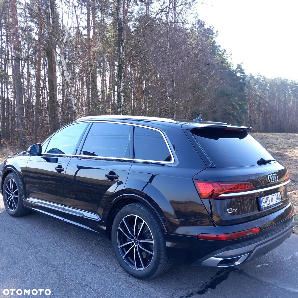 Audi Q7 - 10