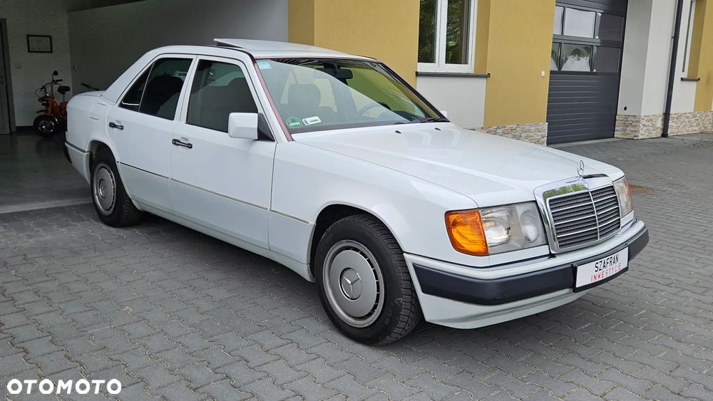 Mercedes-Benz W124 (1984-1993) - 1
