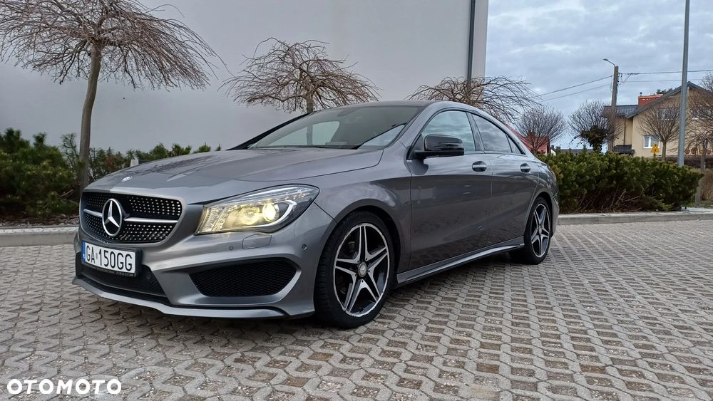 Mercedes-Benz CLA 200 7G-DCT AMG Line - 4