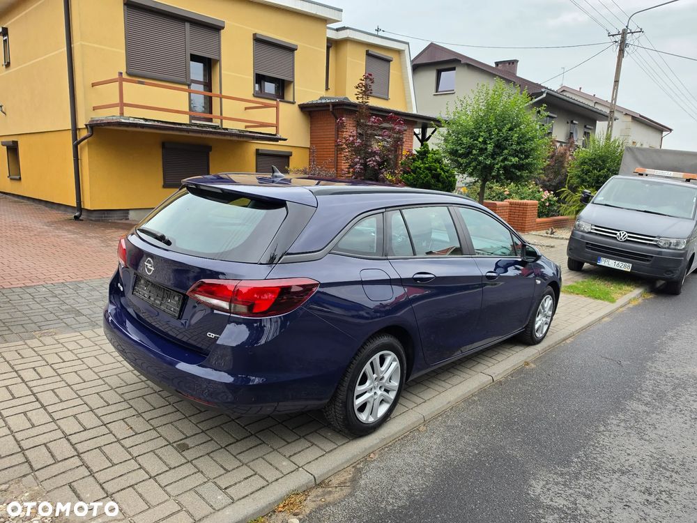 Opel Astra 1.6 D Start/Stop Business - 4