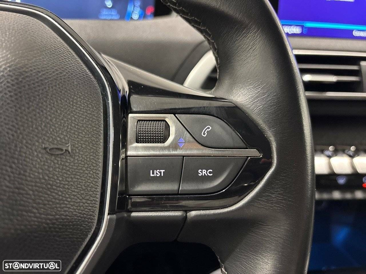 Peugeot 3008 1.5 BlueHDi Allure - 23