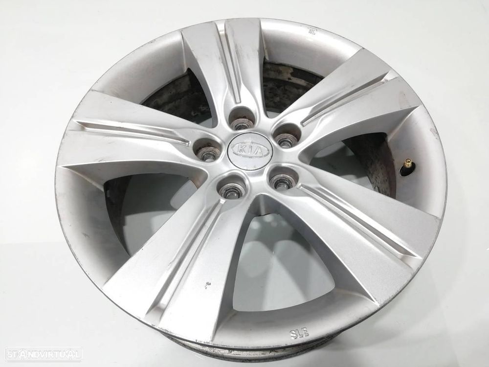 PNEU KIA SPORTAGE SL - 1