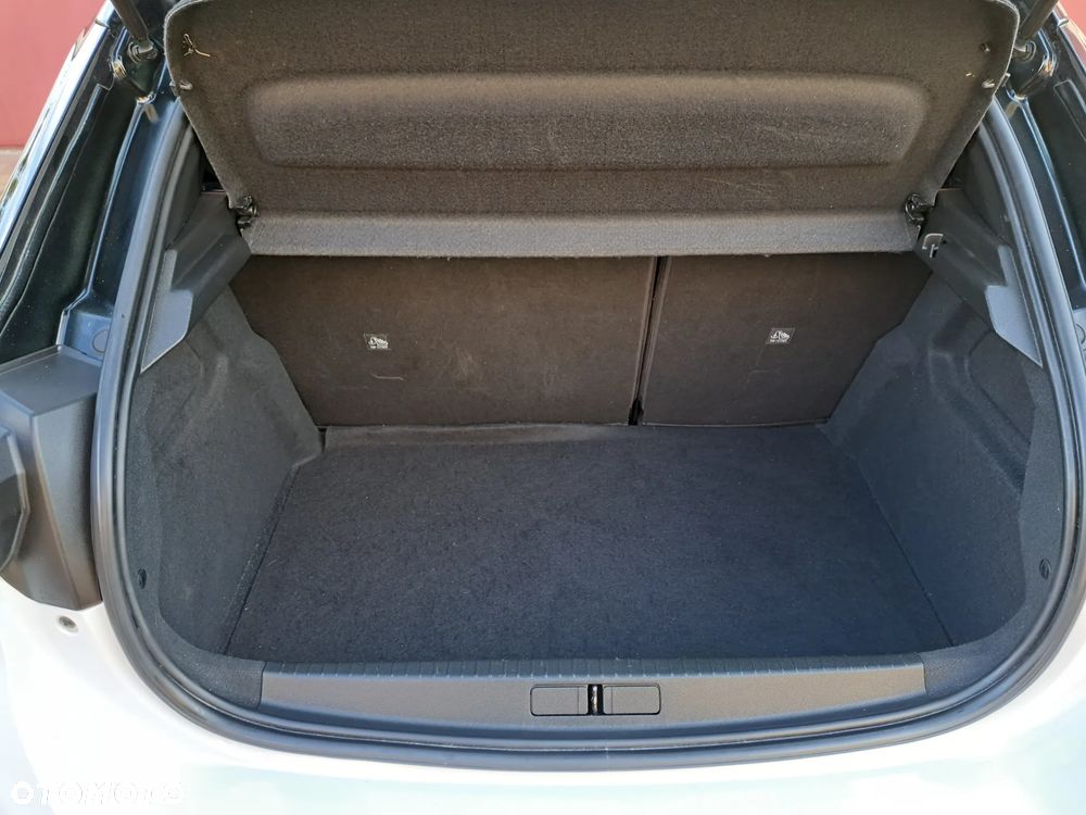 Opel Corsa 1.2 GS Line S&S - 6