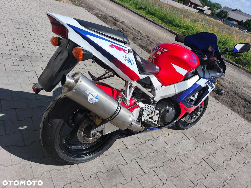 Honda CBR - 6