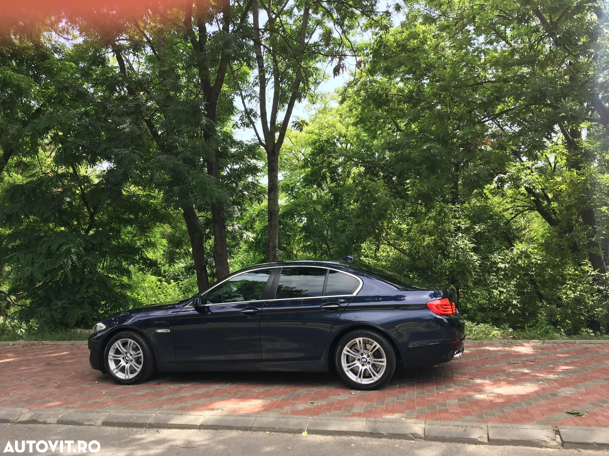 BMW Seria 5 520d - 9