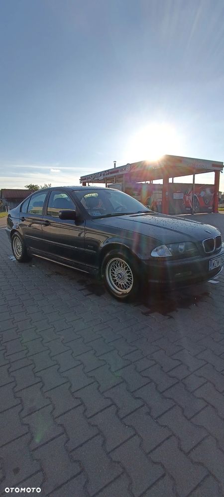 BMW Seria 3 320d - 15