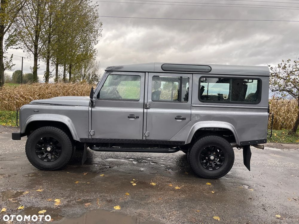 Land Rover Defender 110 DPF Station Wagon Adventure - 4