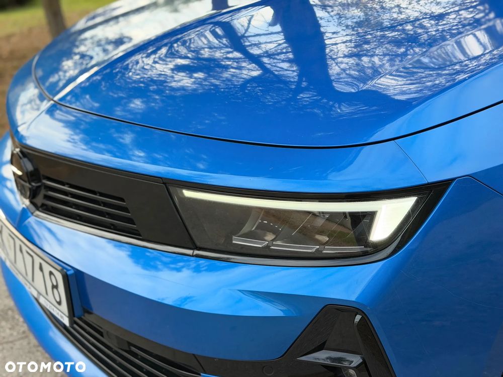 Opel Astra 1.2 T GS Line S&S - 37