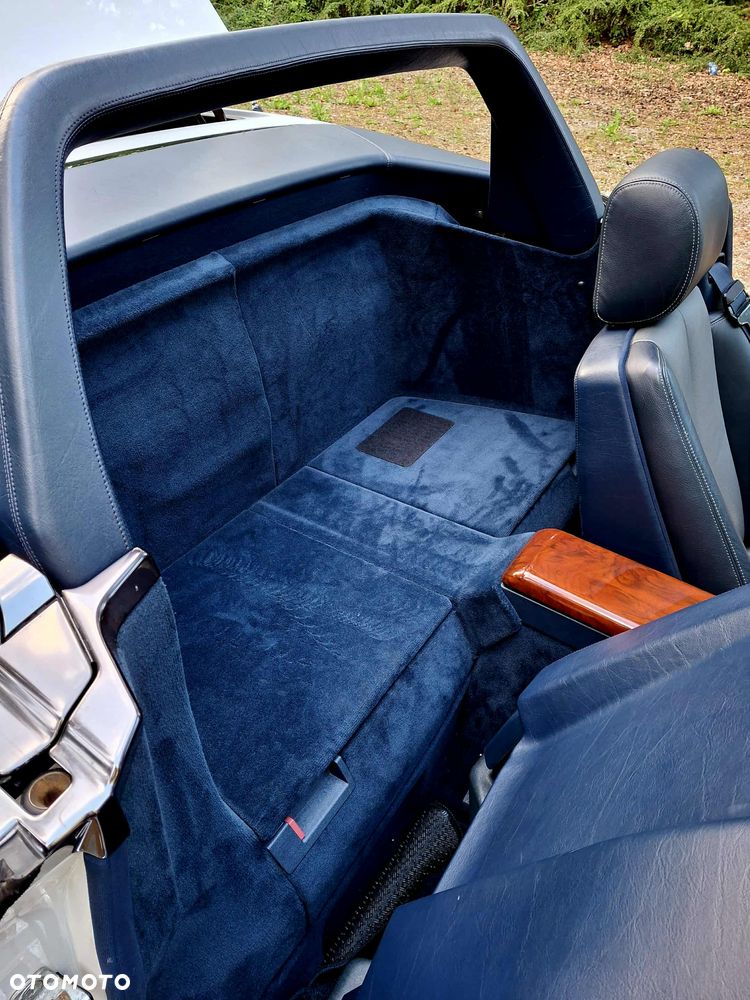 Mercedes-Benz SL - 29