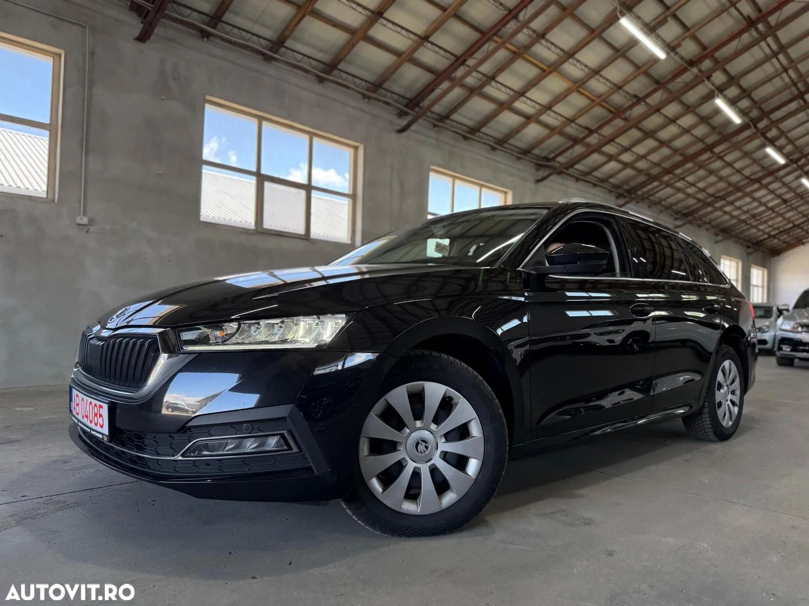 Skoda Octavia 2.0 TDI DSG Style - 1