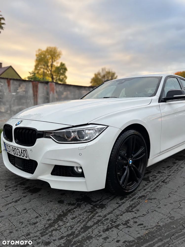 BMW 328I 2014 photo 2