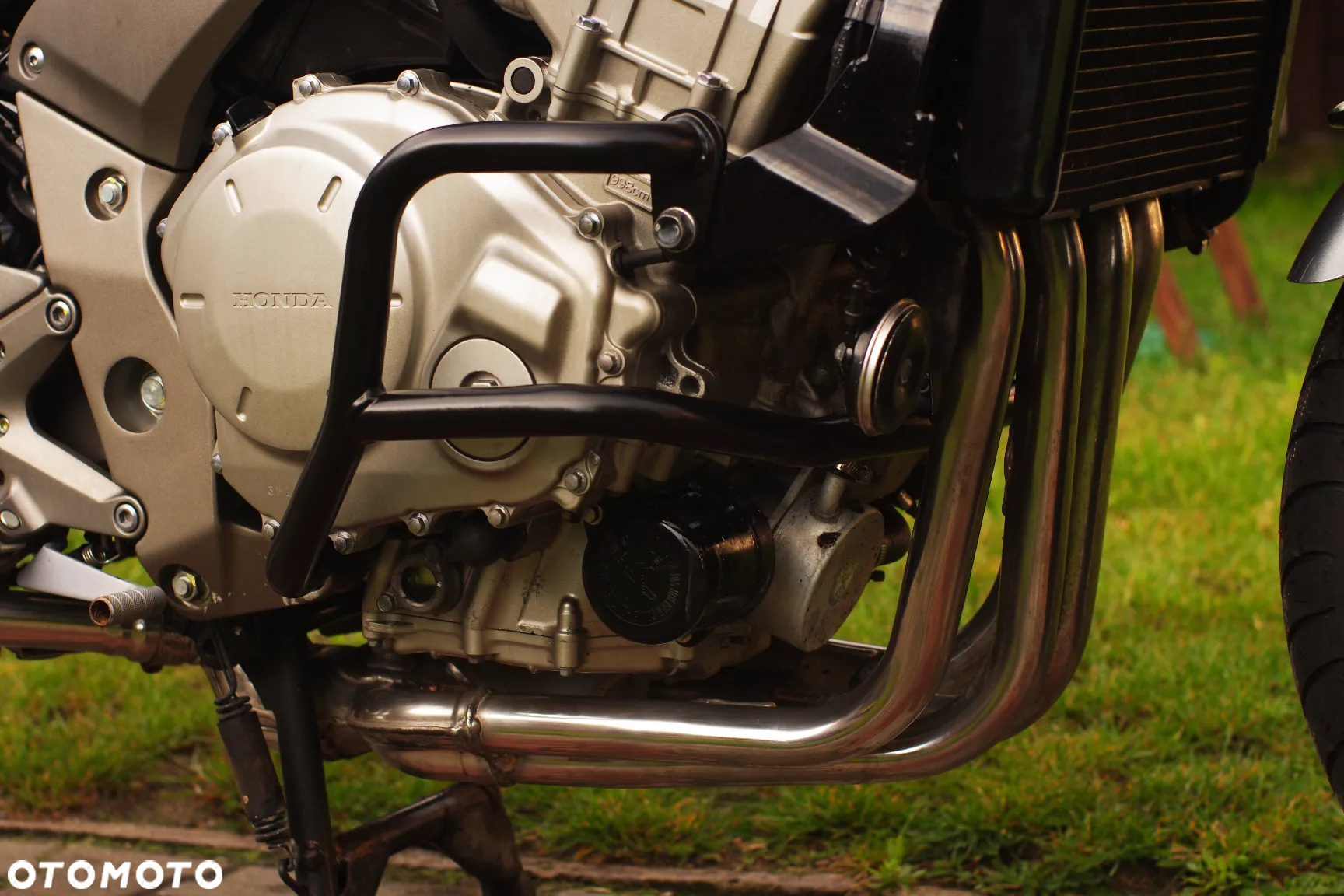 Honda CBF - 10