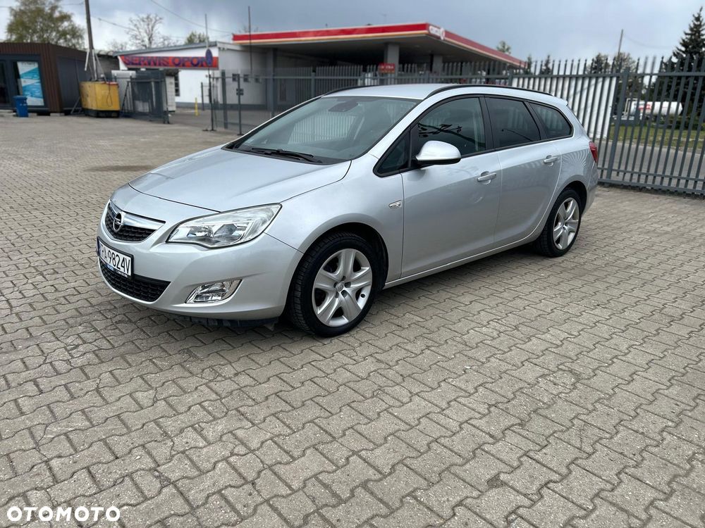 Opel Astra 1.4 T Enjoy - 8