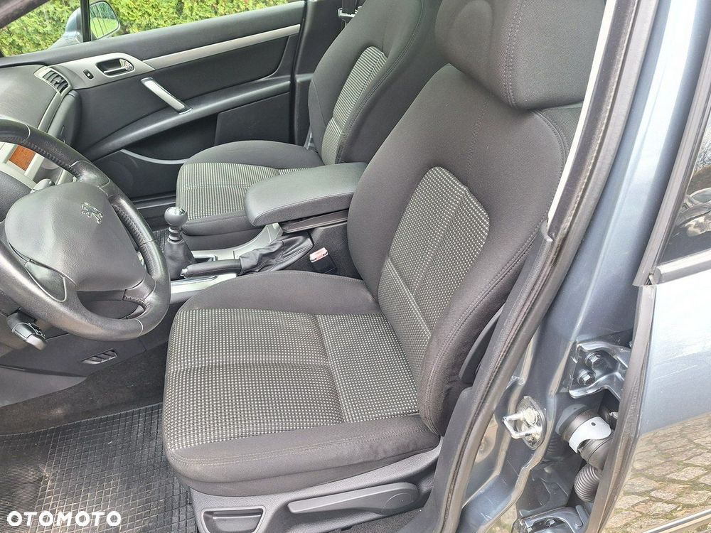 Peugeot 407 SW HDi 135 Sport - 8