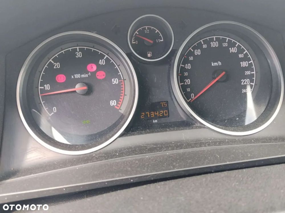 Opel Zafira - 9