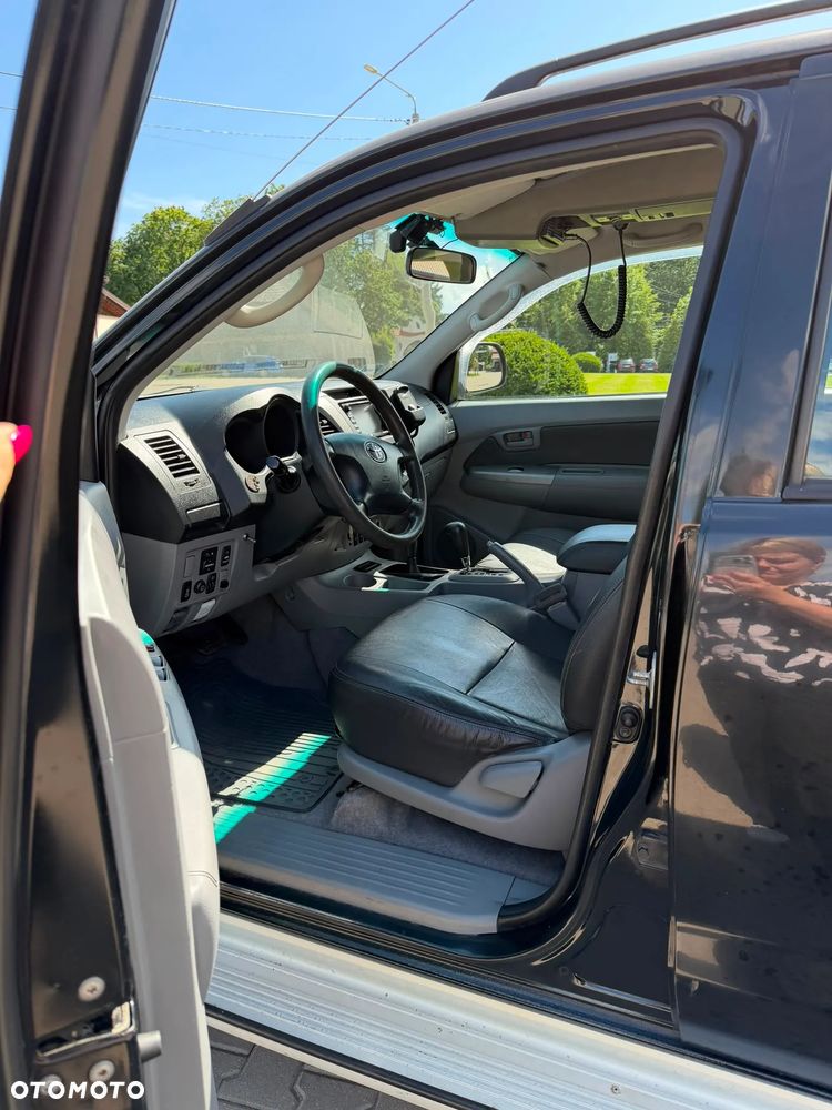 Toyota Hilux 3.0 D-4D Sol - 15