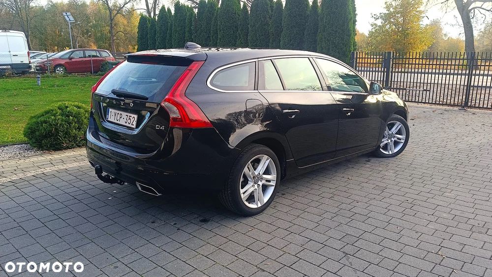 Volvo V60 2016 photo 3