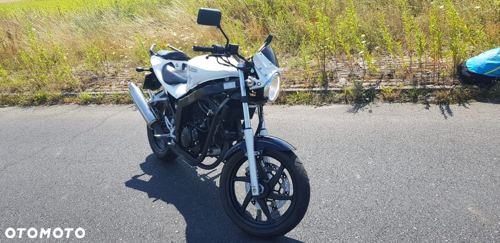Hyosung GT Comet - 20