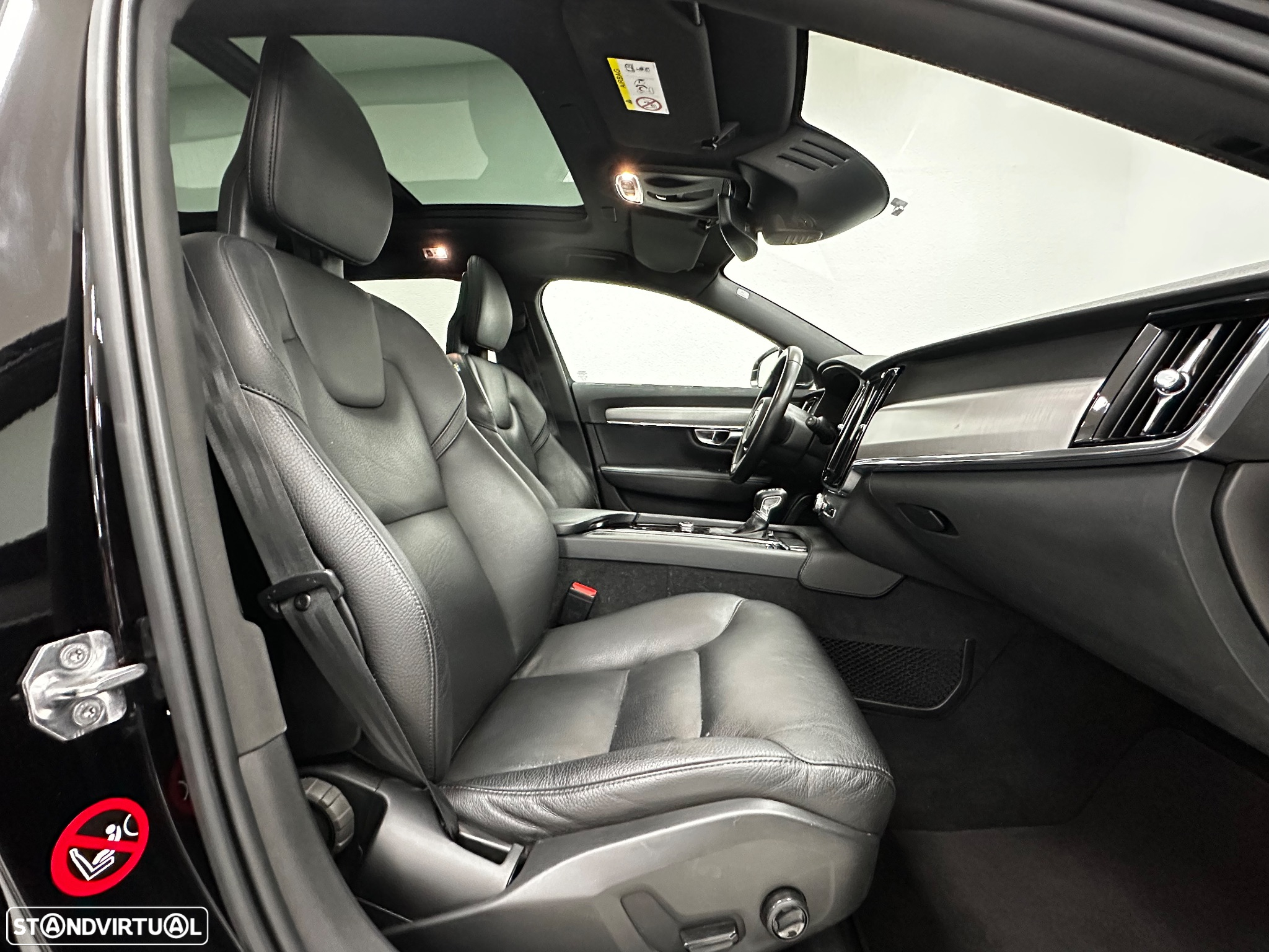 Volvo V90 2.0 D4 Momentum Plus Geartronic - 14