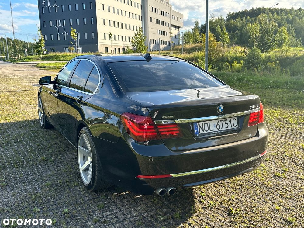 BMW Seria 7 730d xDrive - 15