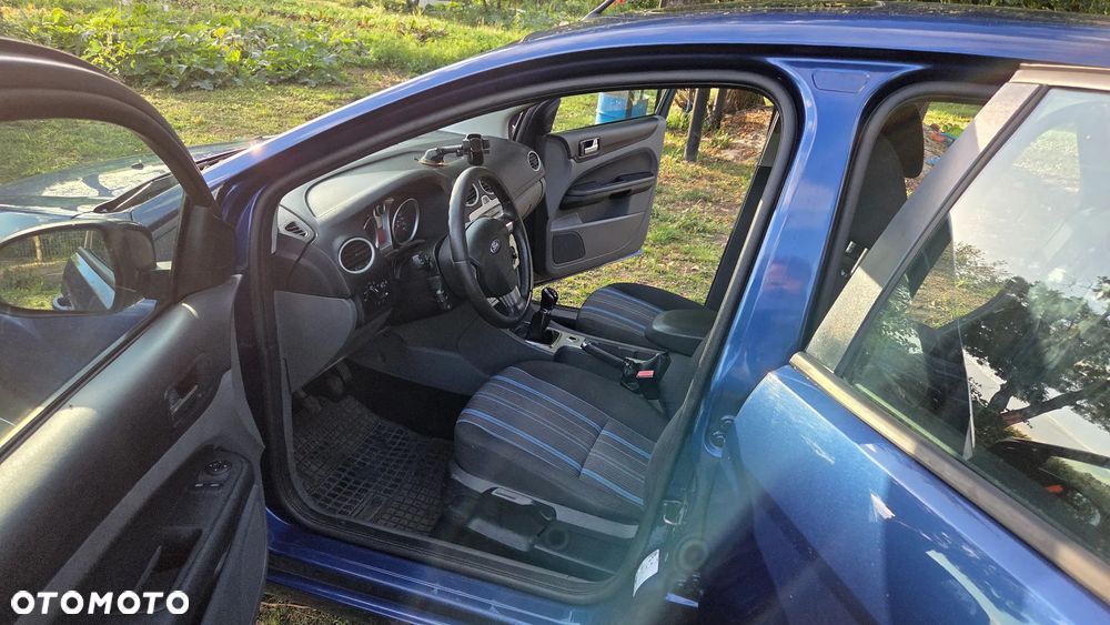 Ford Focus - 9