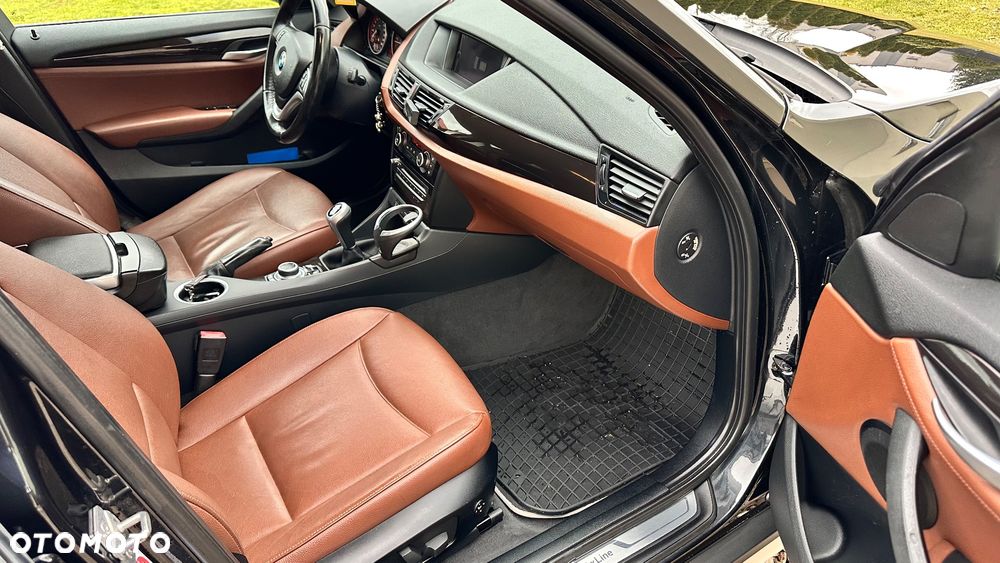 BMW X1 sDrive18d - 8