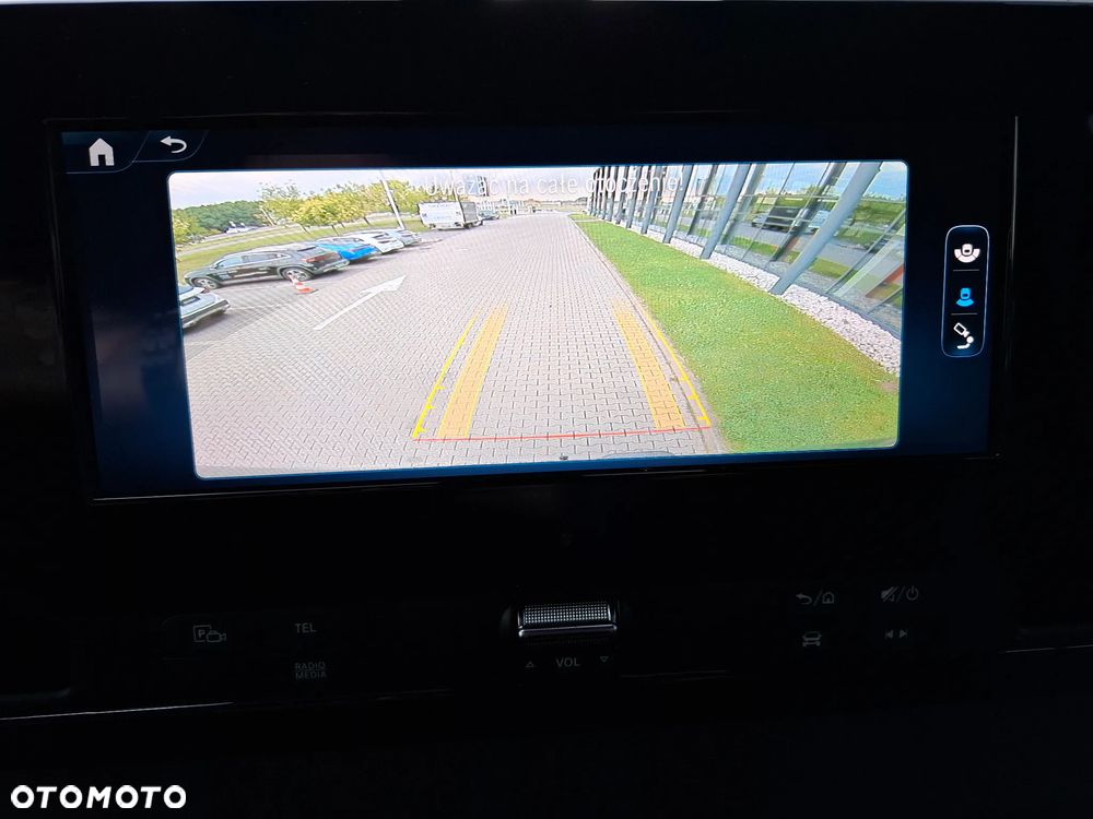 Mercedes-Benz Sprinter 319 CDI Furgon PRO 3665 mm L2H2 - 26