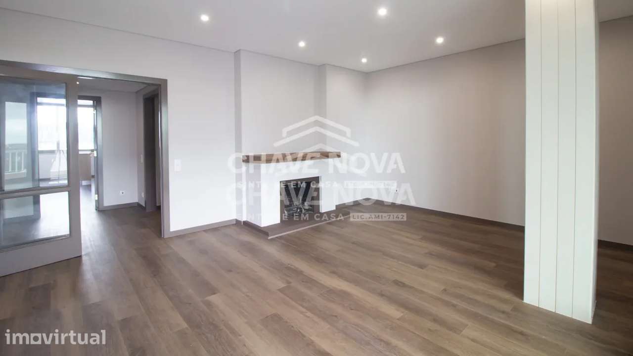 T3 Remodelado na Boavista, Terraço, Jardim e Garagem Dupla - PORTO - Grande imagem: 4/19