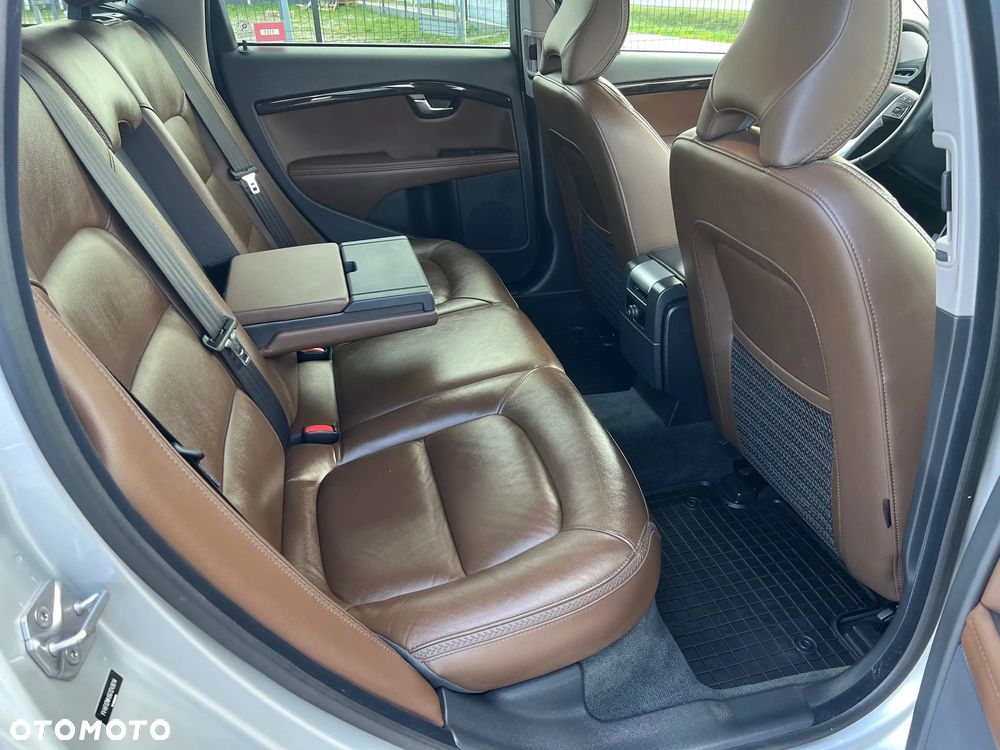 Volvo XC 70 T5 AWD Dynamic Summum - 10