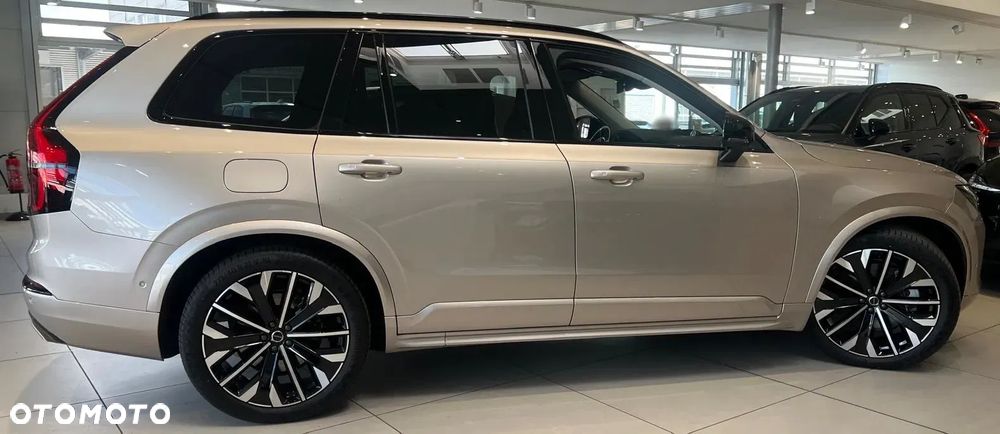 Volvo XC 90 T8 AWD Plug-In Hybrid Ultra Dark 7os - 16