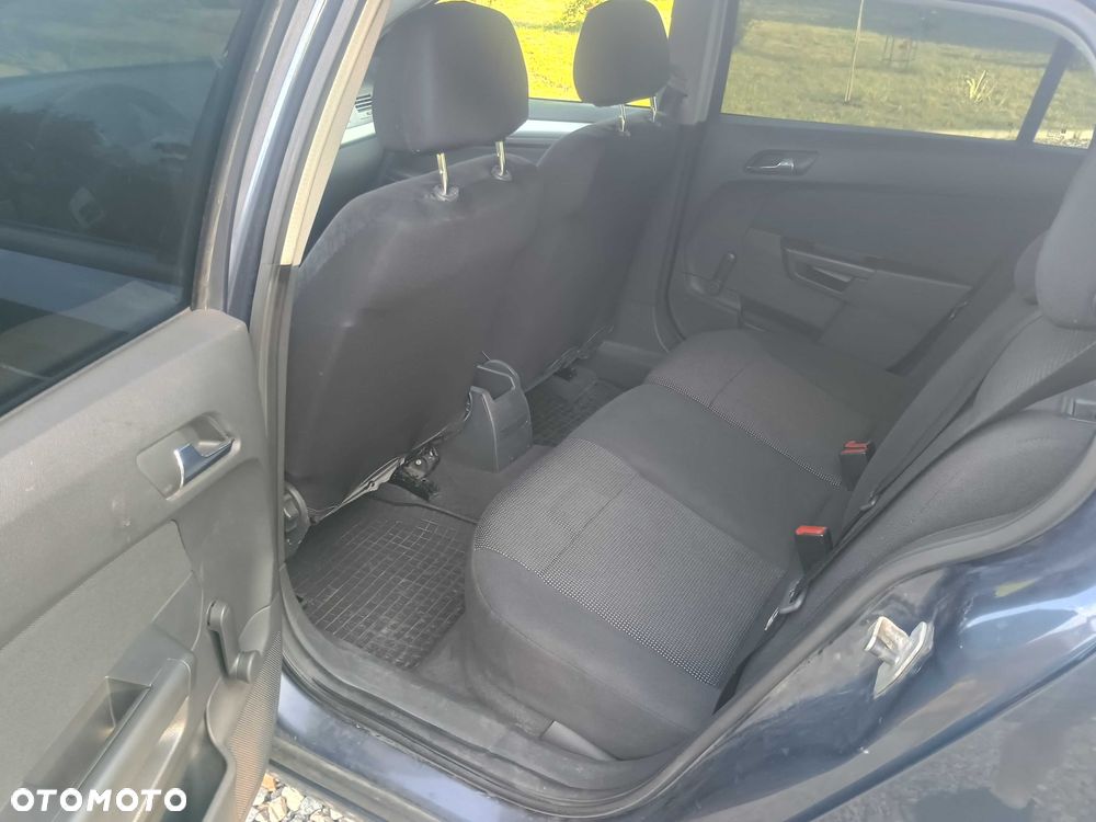 Opel Astra - 6