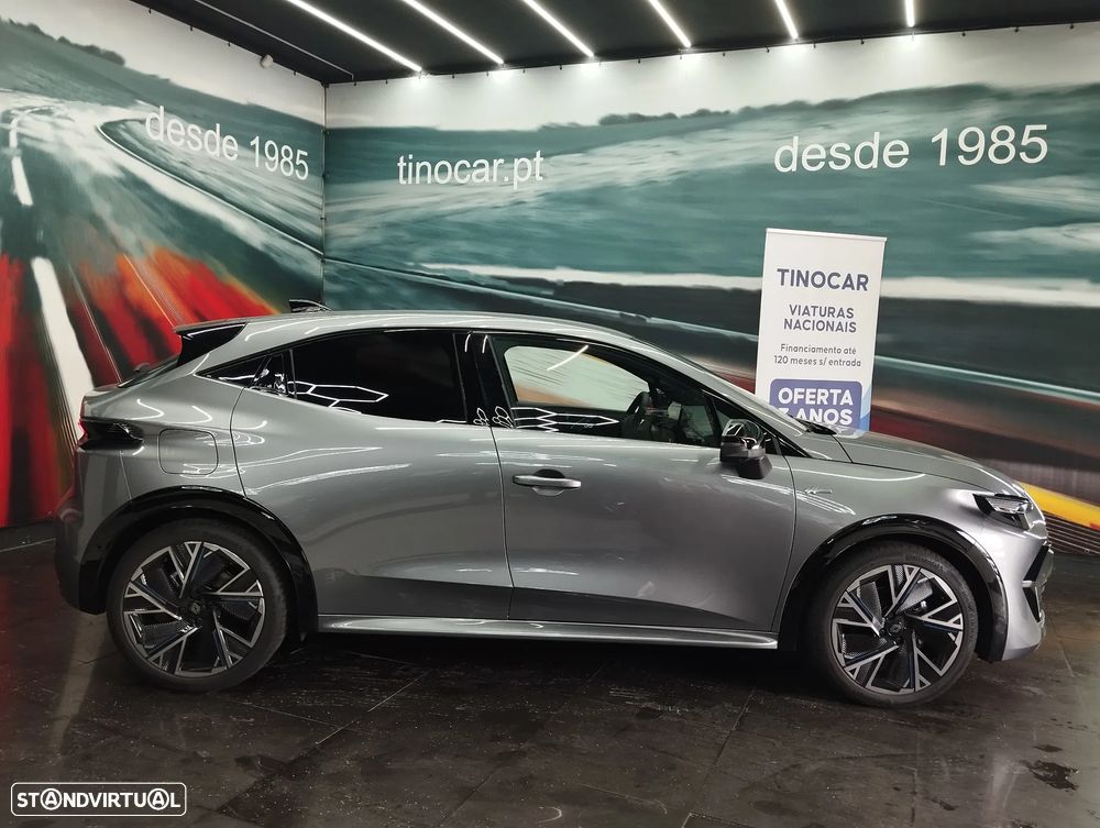 Renault Clio 1.8 E-Tech Full Hybrid Esprit Alpine - 4