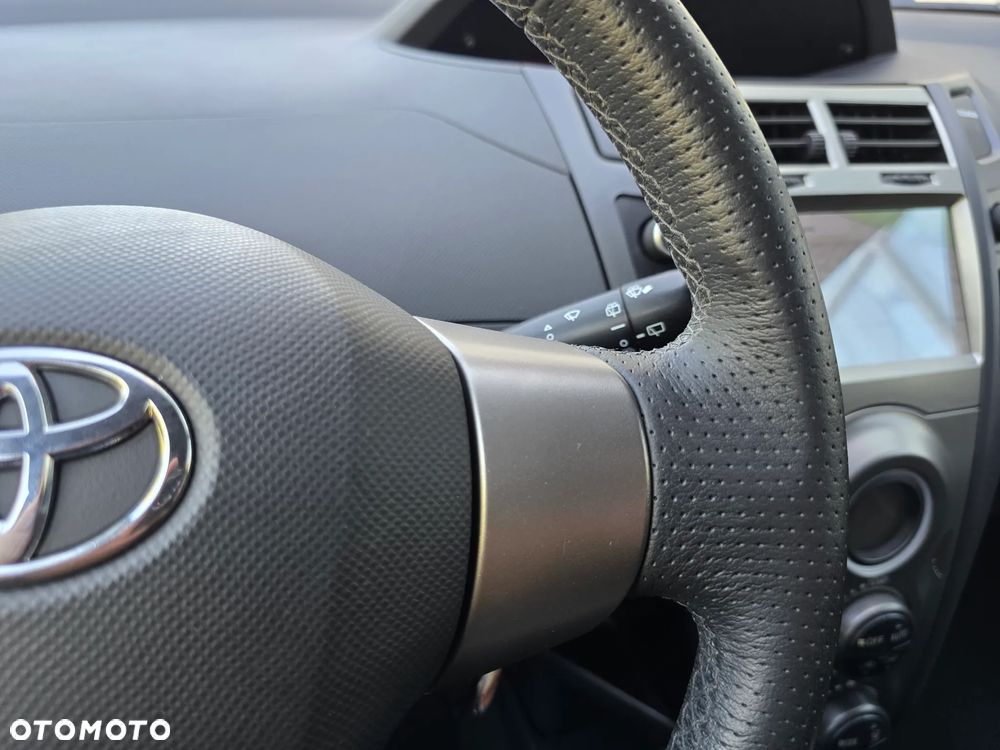 Toyota Yaris - 27